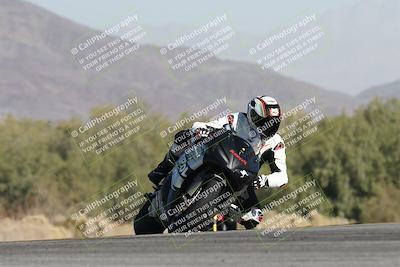 media/Dec-01-2025-Moto Forza (Mon) [[2daa91e15f]]/2-Intermediate Group/Session 2 Turn 9 Entry/